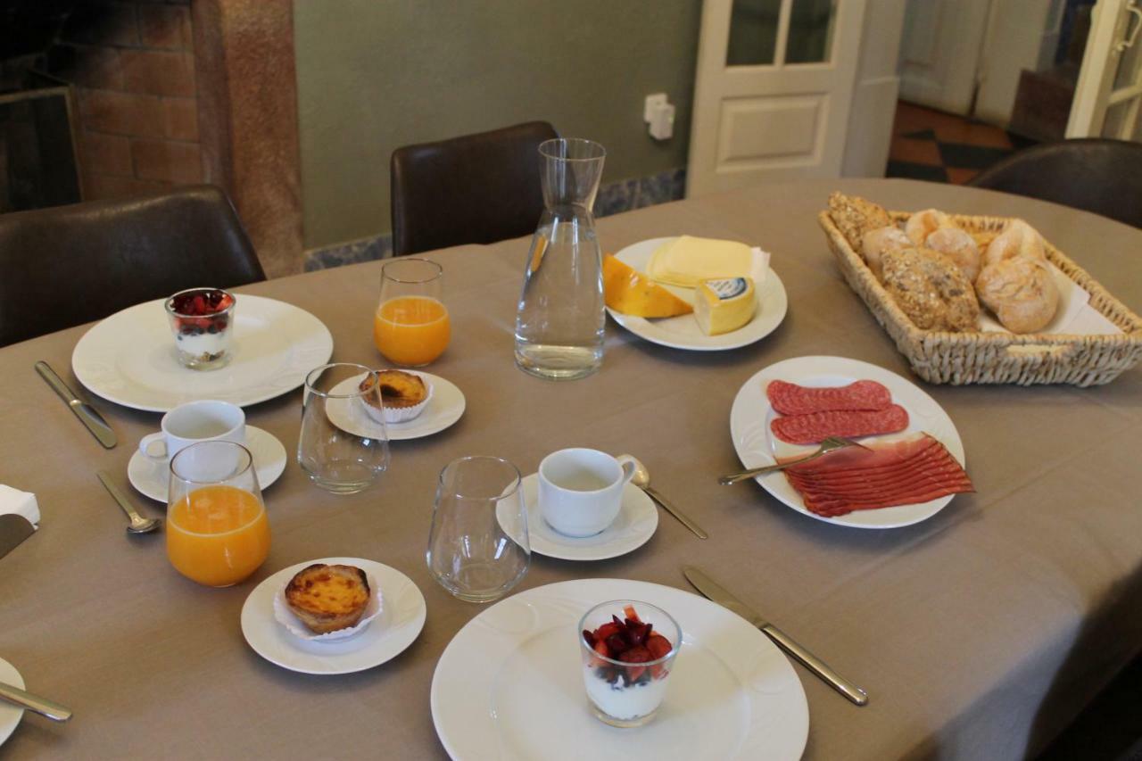Quinta Do Outeiro Bed & Breakfast วิลา โนวา เจ ปัวอาเรส ภายนอก รูปภาพ